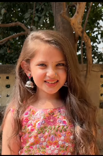 Google gemini holi prompt for baby girl